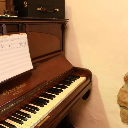 Casona D'alevia Hotel 3*