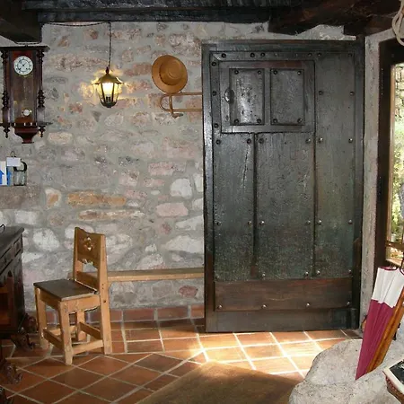 Casona D'alevia Hotel