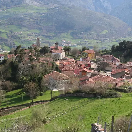 Casona D'alevia 3*