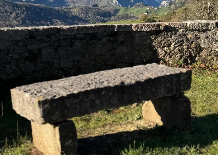 Casona D'alevia Hotel