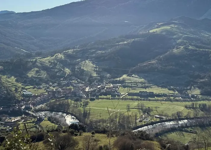 Hotel Casona D'alevia