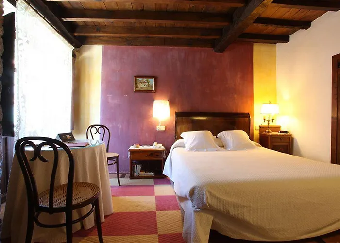 Casona D'alevia Hotel